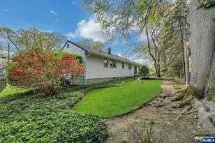 15 Clark St, Cresskill, NJ 07626 - Photo 31
