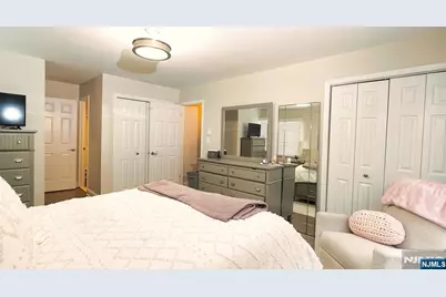 651 Riverside A7 #A7, Lyndhurst Township, NJ 07071 - Photo 13