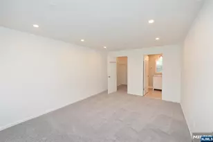 12 Fox Run Dr 6, Englewood, NJ 07631 - Photo 13