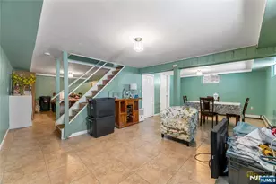 95 William Pl, Totowa, NJ 07512 - Photo 23