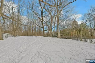 8 Iroquois Ave, Oakland, NJ 07436 - Photo 13