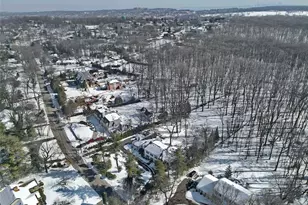 83 Devon Rd, Essex Fells, NJ 07021 - Photo 3