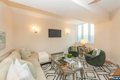 10 Smith Manor Boulevard 815 #815, West Orange Township, NJ 07052 - Photo 11