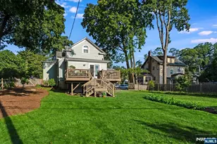 40 Franklin Pl, Montclair, NJ 07042 - Photo 35