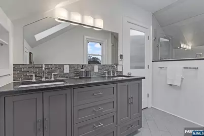 40 Franklin Place, Montclair, NJ 07042 - Photo 27