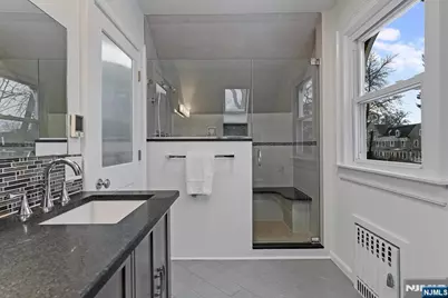 40 Franklin Place, Montclair, NJ 07042 - Photo 25