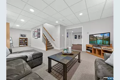 70 Hummingbird Court, Wyckoff Township, NJ 07481 - Photo 37