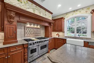 70 Hummingbird Ct, Wyckoff Township, NJ 07481 - Photo 19