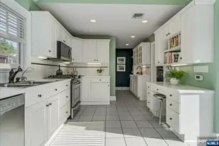 42 Carolin Rd, Montclair, NJ 07043 - Photo 9