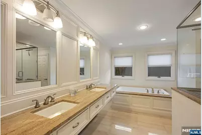 122 Brewster Road, Wyckoff Township, NJ 07481 - Photo 31