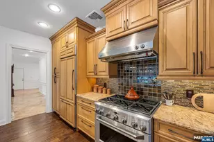 122 Brewster Rd, Wyckoff Township, NJ 07481 - Photo 17