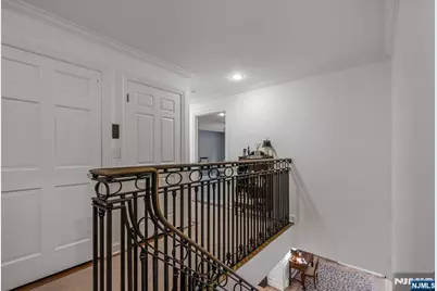 122 Brewster Road, Wyckoff Township, NJ 07481 - Photo 27