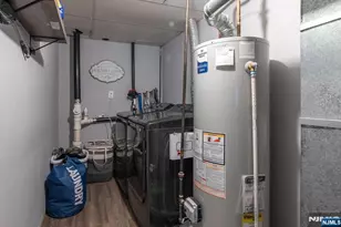 51 Beacon Hill Road E, West Milford, NJ 07480 - Photo 13