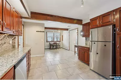 32 Garden Place, Pequannock Township, NJ 07444 - Photo 13