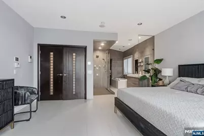 760 Undercliff B #B, Edgewater, NJ 07020 - Photo 31