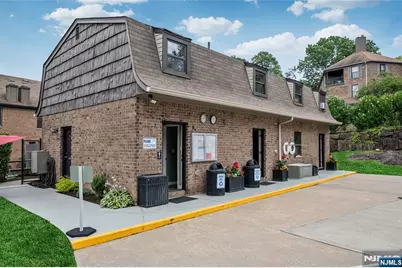 181 Long Hill Road 2-8 #2-8, Little Falls Township, NJ 07424 - Photo 15