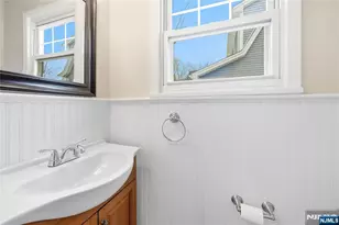 125 Henry St, Hasbrouck Heights, NJ 07604 - Photo 15