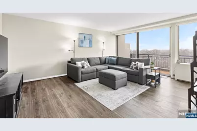 1 Horizon Road 806 #806, Fort Lee, NJ 07024 - Photo 3