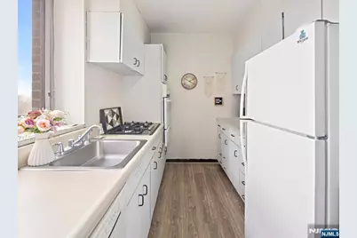 1 Horizon Road 806 #806, Fort Lee, NJ 07024 - Photo 7