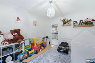 11 Thiem Ave, Rochelle Park Township, NJ 07662 - Photo 13