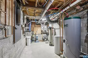 1044 Ramapo Valley Rd, Mahwah, NJ 07430 - Photo 31