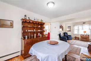 33 Laurel Pl, West Caldwell, NJ 07006 - Photo 11