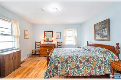 33 Laurel Place, West Caldwell, NJ 07006 - Photo 23