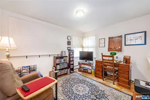 33 Laurel Pl, West Caldwell, NJ 07006 - Photo 21