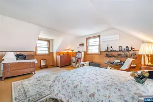 33 Laurel Pl, West Caldwell, NJ 07006 - Photo 29