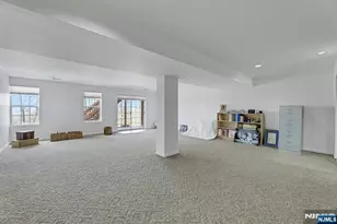 211 Warbler Dr, Wayne, NJ 07470 - Photo 37