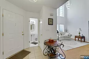 211 Warbler Dr, Wayne, NJ 07470 - Photo 5