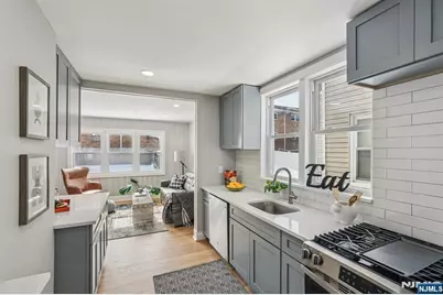 201 Preston Street, Ridgefield Park, NJ 07660 - Photo 15