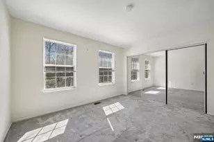 2106 Henry Ct, Mahwah, NJ 07430 - Photo 15