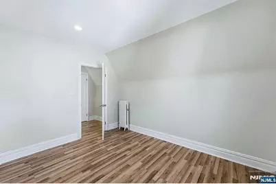 33 Midland Avenue, East Orange, NJ 07017 - Photo 23