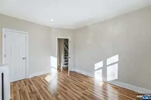 33 Midland Ave, East Orange, NJ 07017 - Photo 15