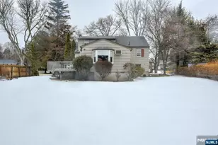 30 Perrin Dr, Wayne, NJ 07470 - Photo 41