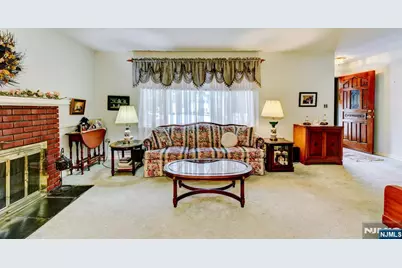 30 Perrin Drive, Wayne, NJ 07470 - Photo 11