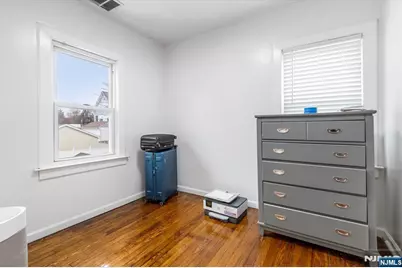 9 Wayne Place, Nutley, NJ 07110 - Photo 15