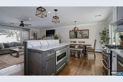 30 Corvair Place, Wayne, NJ 07470 - Photo 9