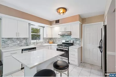 29 Woodside Drive, Rockaway Township, NJ 07866 - Photo 19