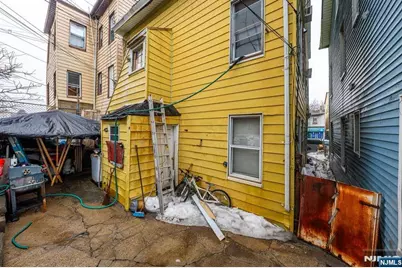 610 Main, Paterson, NJ 07503 - Photo 19