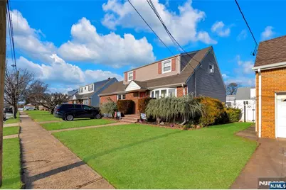 20 Bergen Avenue, North Arlington, NJ 07031 - Photo 15
