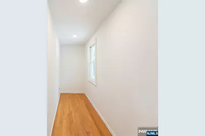 5 Pin Oak, West Caldwell, NJ 07006 - Photo 33