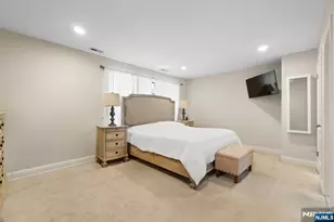 42 Lexington Ln E, West Milford, NJ 07480 - Photo 17