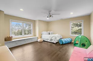 379 Butternut Ave, Wyckoff Township, NJ 07481 - Photo 15