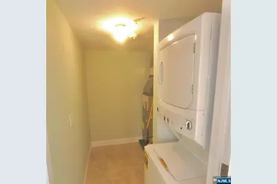 132 Union Avenue 405A #405A, East Rutherford, NJ 07073 - Photo 5