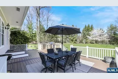 202 Chestnut Ridge Road, Saddle River, NJ 07458 - Photo 45