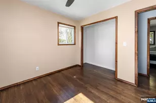 12 Maryann Rd, Jefferson Township, NJ 07438 - Photo 9