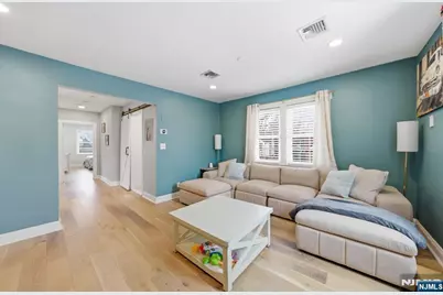 444 Oncrest Terrace, Cliffside Park, NJ 07010 - Photo 31