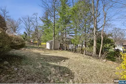 33 Coolidge Avenue, Caldwell, NJ 07006 - Photo 31